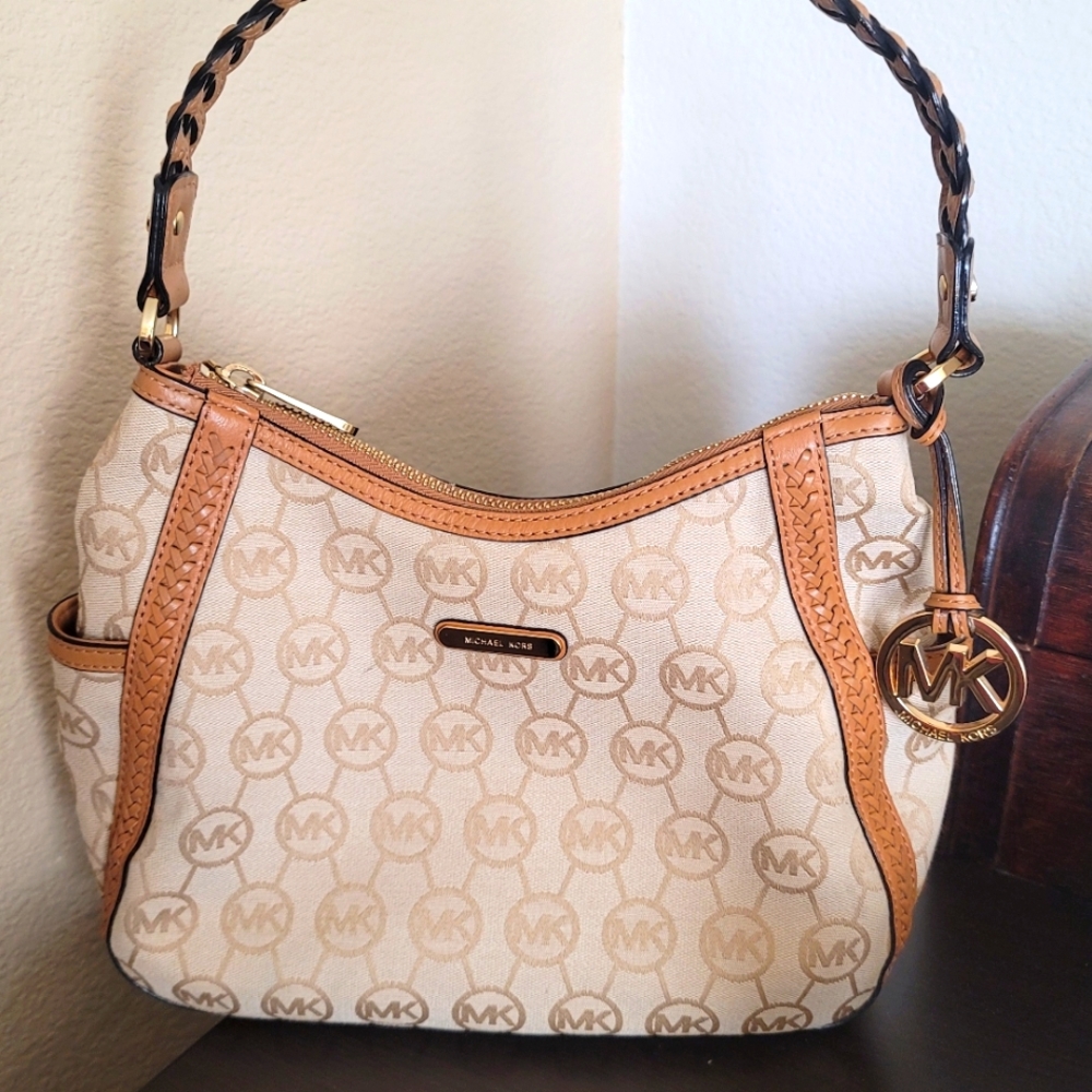Michael Kors Shoulder Bag
